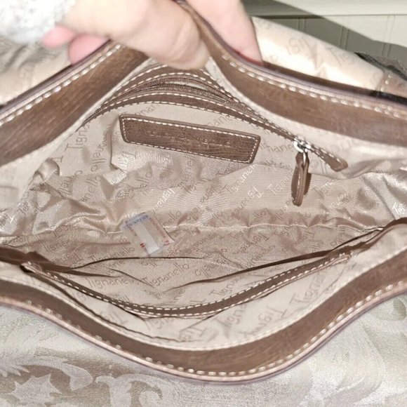 NEW Tignanello Beige Brown 100% Leather Shoulder Bag Purse Magnet Flap Adjust - Picture 11 of 13